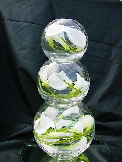 Solavia glass fish bowls centrepiece | Confetti.co.uk