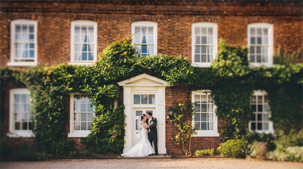 Alrewas Hayes Wedding | Confetti.co.uk