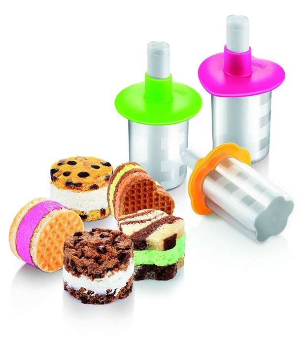 Kitchen Gadgets Ice-cream sandwhich maker cutters | Confetti.co.uk