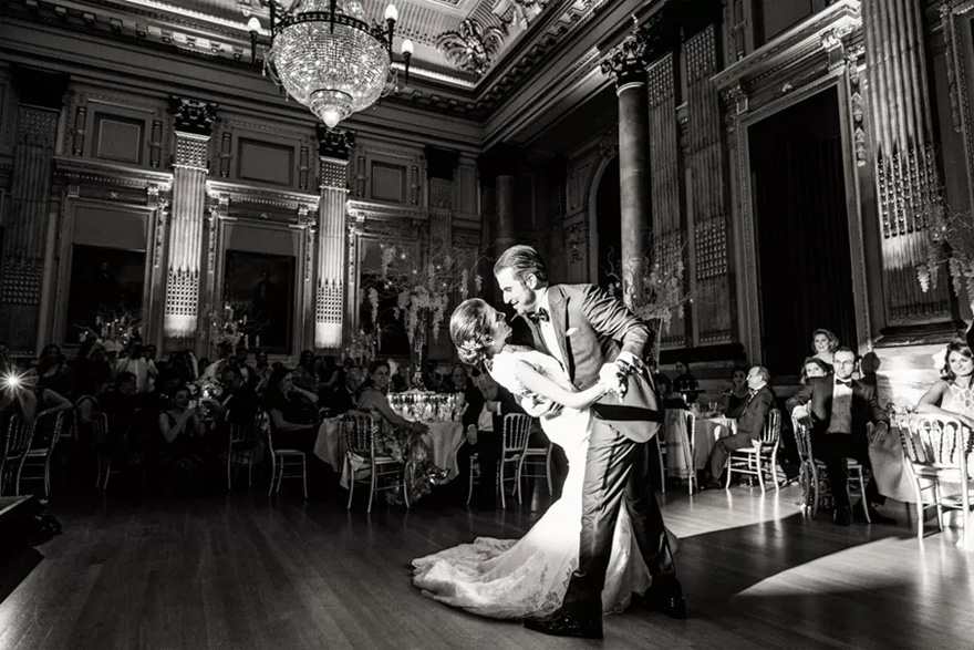 One Great George Street Glamorous London Venue - Couple's First Dance | Confetti.co.uk