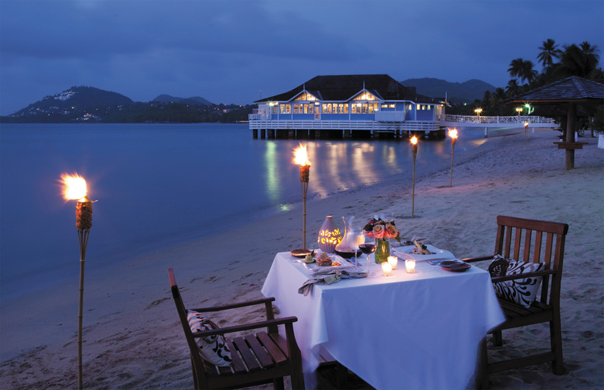 Sandals Halcyon Beach St Lucia Dining - Saint Lucia Caribbean Hotel | Confetti.co.uk