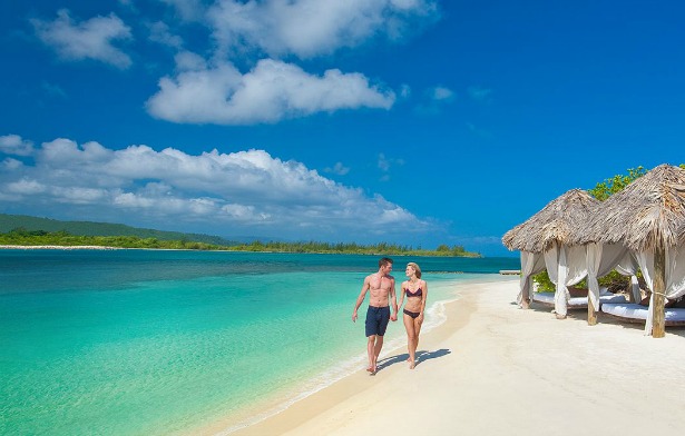 Sandals Over-the-water villas | Confetti.co.uk