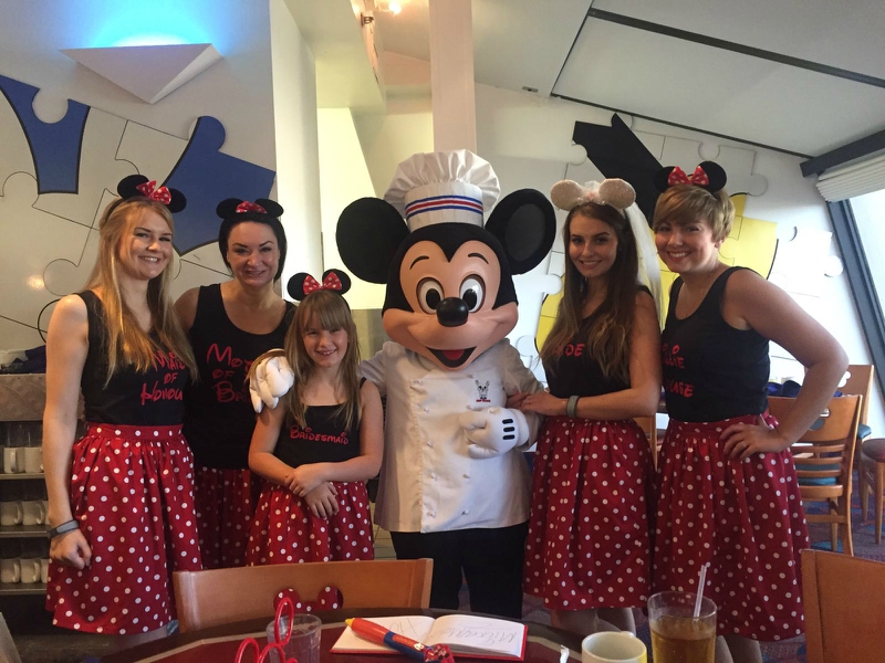 Fairytale Disney wedding breakfast with Mickey Mouse | Confetti.co.uk