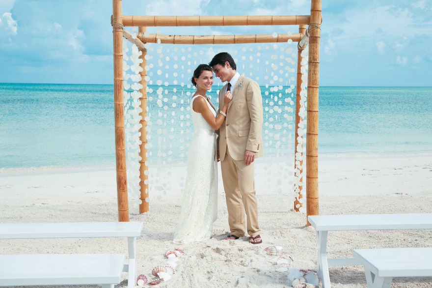 Sandals Luxury Caribbean Wedding | Confetti.co.uk