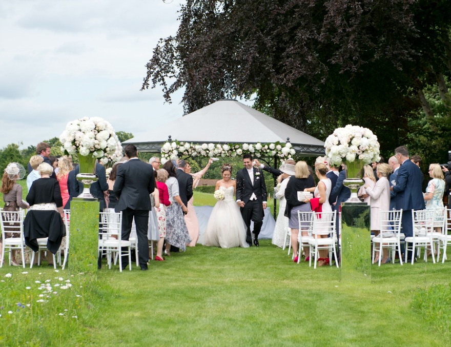 Charlotte and Spiro's Contemporary Alfresco Wedding by Fabulous Wedding Photography | Confetti.co.uk