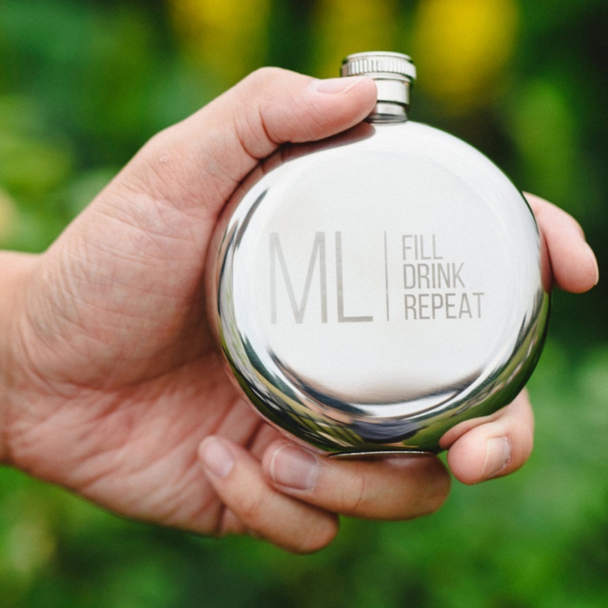 Personalised round silver hip flask | Confetti.co.uk