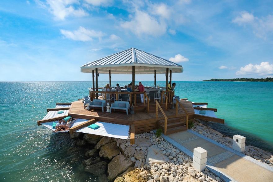 Caribbean Wedding Experience at Sandals | Confetti.co.uk