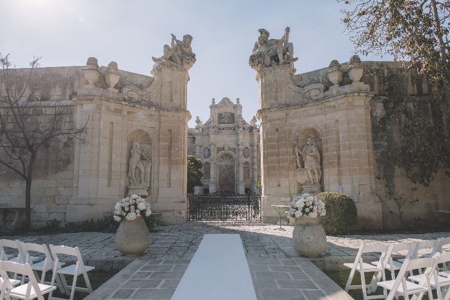 Wedding in Malta by Emma Jane Photography | Confetti.co.uk