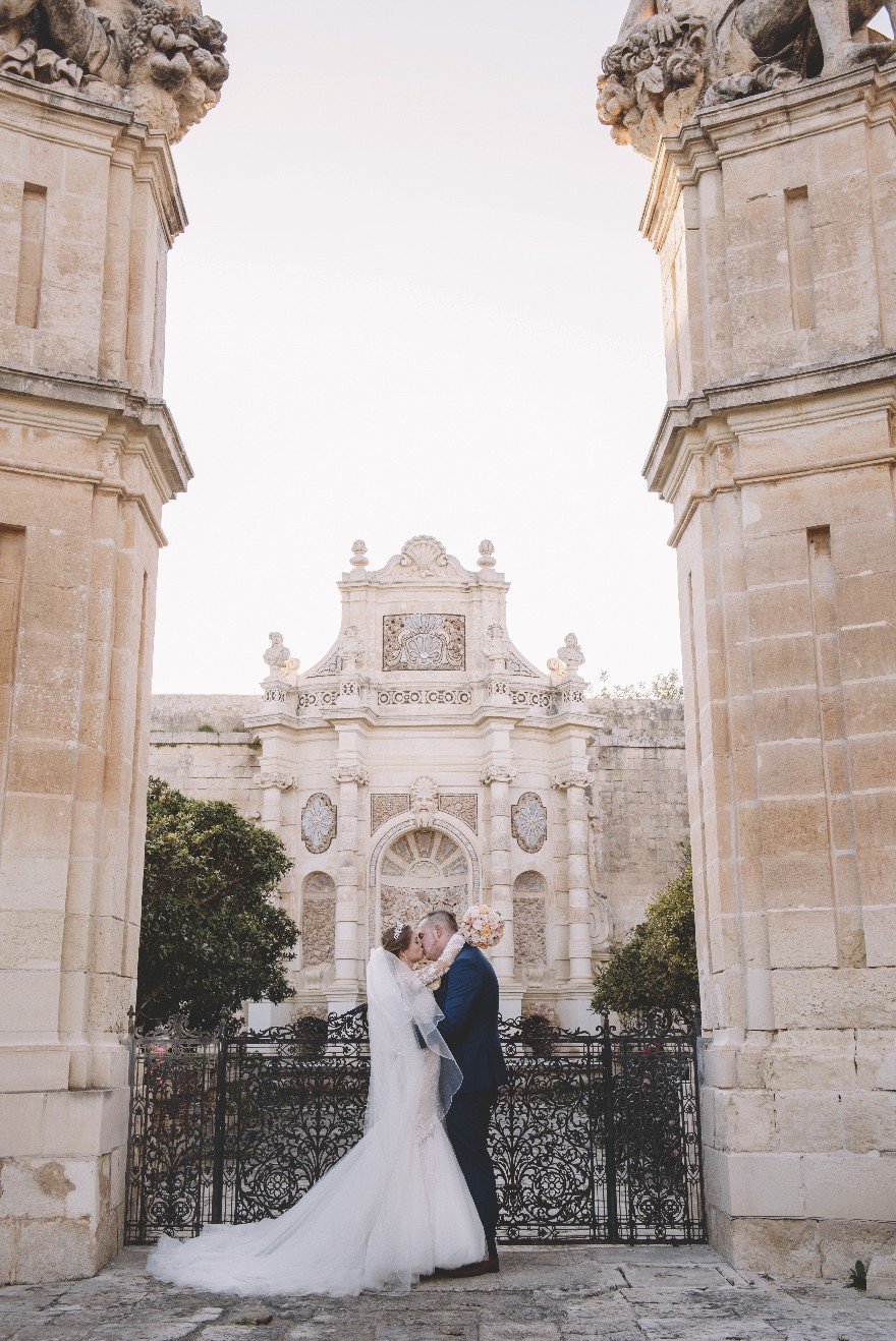 Wedding in Malta by Emma Jane Photography | Confetti.co.uk