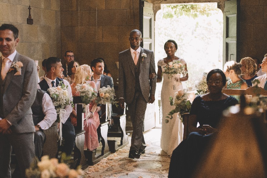 Italian castle wedding in Tuscany | Confetti.co.uk