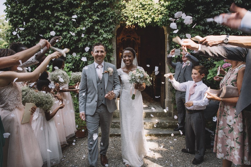 Italian castle wedding in Tuscany | Confetti.co.uk