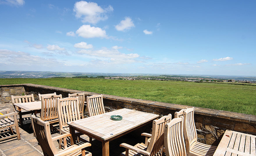 Pennine Manor Terrace Looking Over the Countryside | Confetti.co.uk