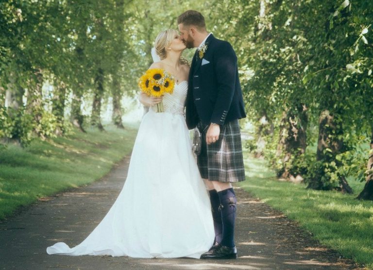 Jayne and Keith's Scottish Wedding | Confetti.co.uk