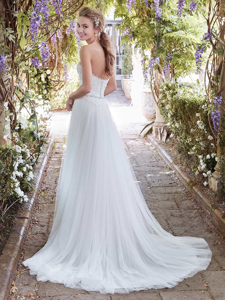 Faye by Rebecca Ingram at Maggie Sottero Designs | Confetti.co.uk