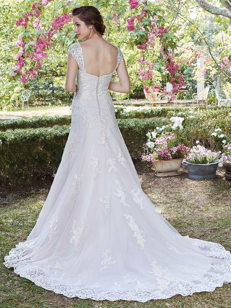 Jeanine by Rebecca Ingram at Maggie Sottero Designs | Confetti.co.uk