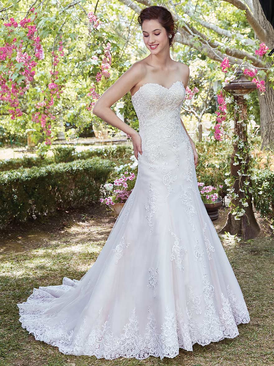 Jeanine by Rebecca Ingram at Maggie Sottero Designs | Confetti.co.uk