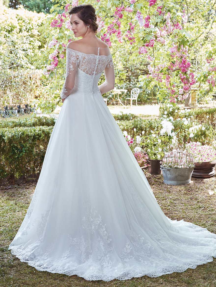 Lenora by Rebecca Ingram at Maggie Sottero Designs | Confetti.co.uk