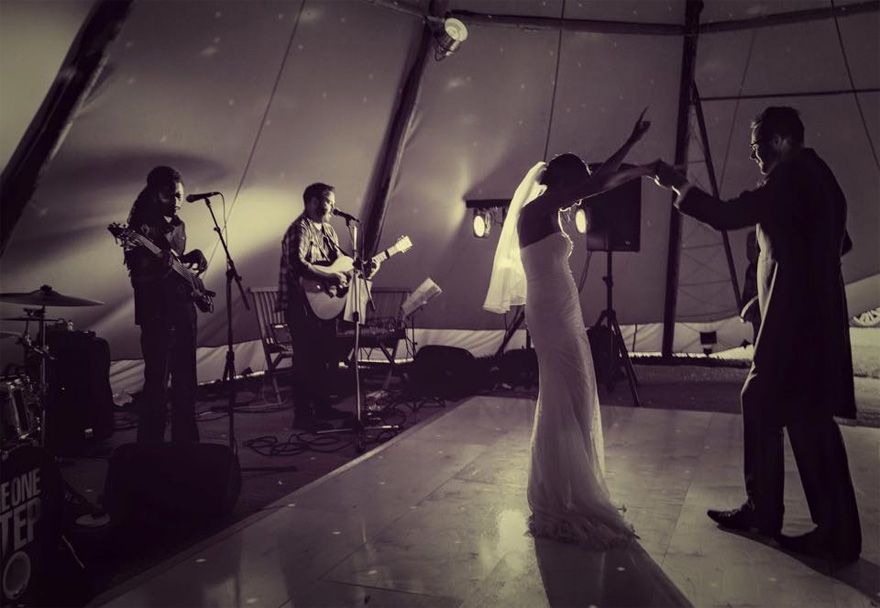 Live Wedding Band | Confetti.co.uk