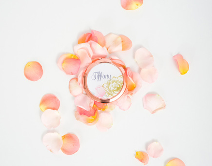 Rose Gold Personalised Compact Mirror and Peach Petal Confetti | Confetti.co.uk