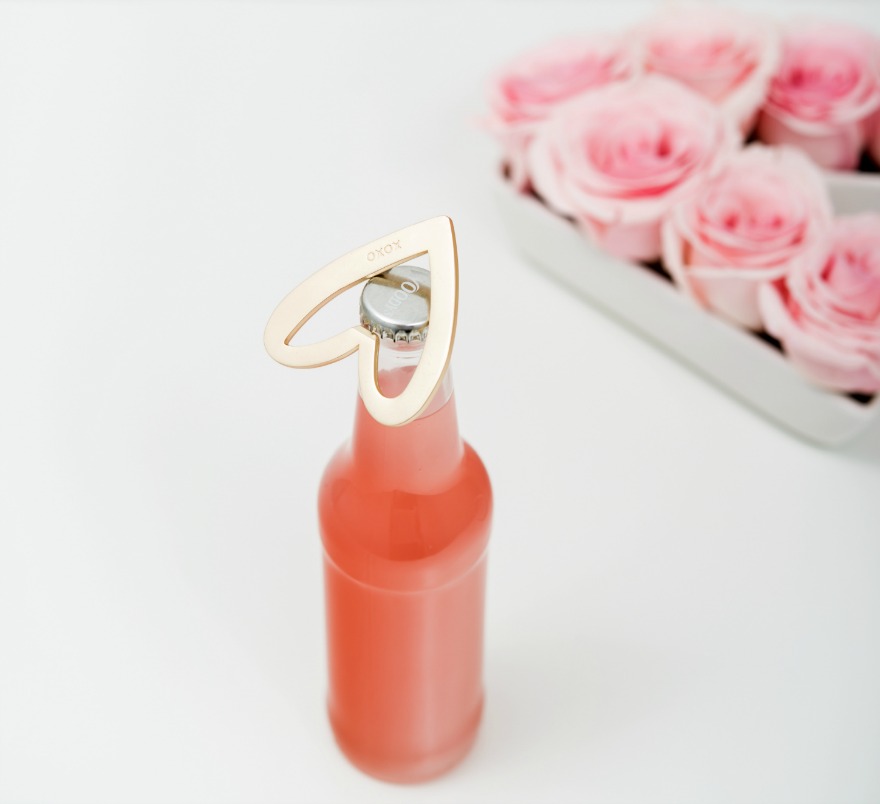 Love heart bottle opener | Confetti.co.uk