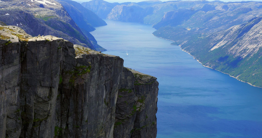 A Day Hike Famous Kjerag Norway by Tinggly Gift Experiences | Confetti.co.uk