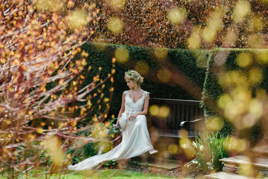 Spring wedding Ideas at the Devonshire Arms Hotel by Suzy Mitchell | Confetti.co.uk