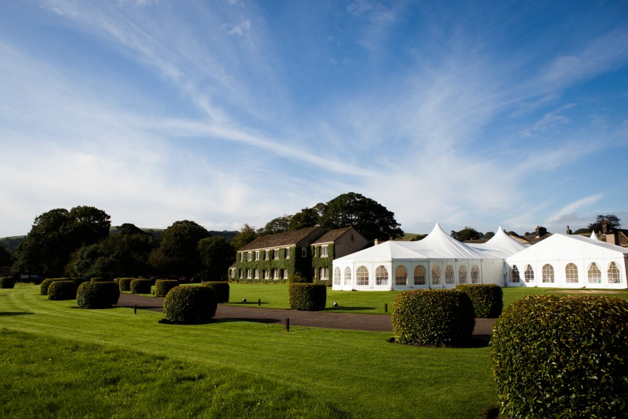 Marquee at the Devonshire Arms Hotel and Spa | Confetti.co.uk