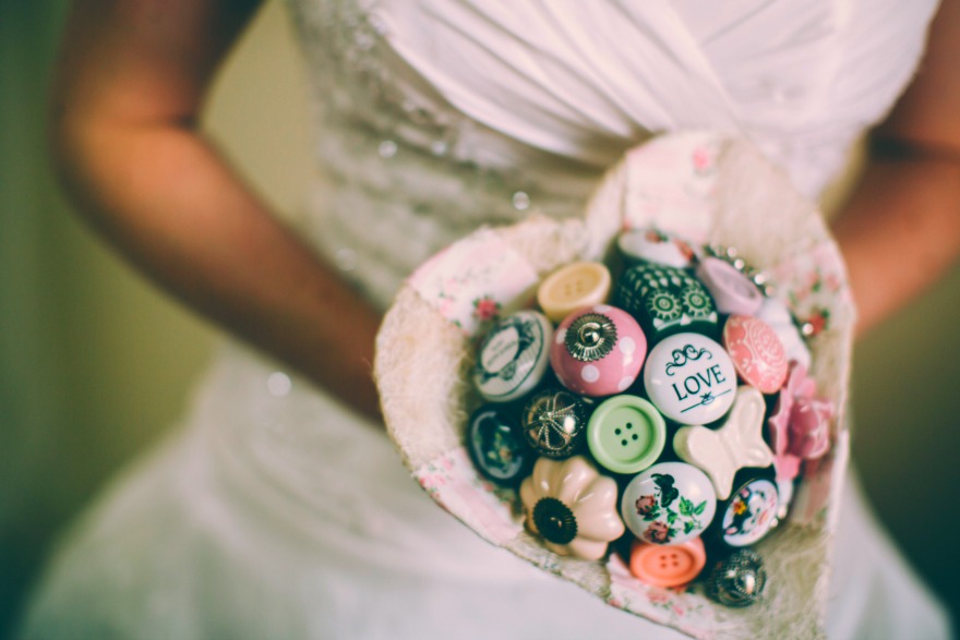 Heart button bouquet by I Heart Buttons | Confetti.co.uk