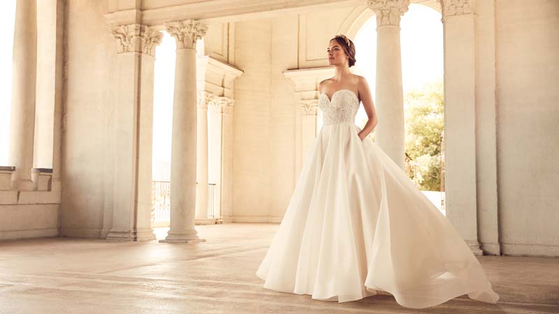 Paloma Blanca Wedding Dress