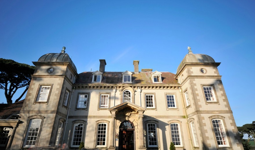 Coastal wedding venues Fowey Hall Hotel, Cornwall | Confetti.co.uk