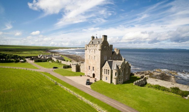 Ackergill Tower Scotland | Confetti.co.uk