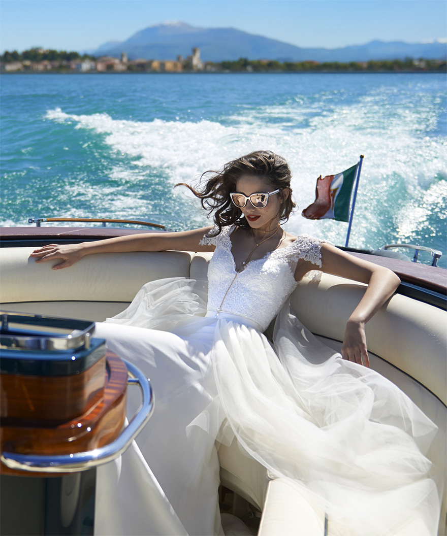 Stephanie Allin Couture 2017 Bellissimo Collection - Stylish Bride in a Private Speedboat in Italy | Confetti.co.uk