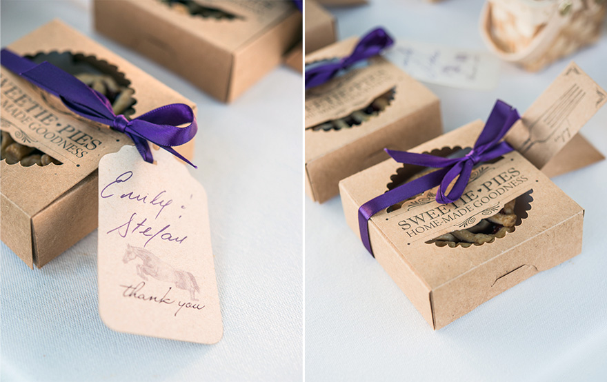 Homemade Baked Sweetie Pies Rustic Wedding Favour Ideas | Confetti.co.uk