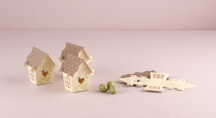 Small Bird House Wedding Favours - Cute Wedding Favour Boxes | Confetti.co.uk