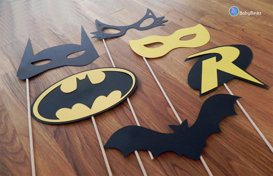 Superhero Photo Props - Batman Photo Booth Props Set Superhero Mask, Robin Logo, Bat Signal, Cat Woman and Bat by BabyBinkz on Etsy | Confetti.co.uk