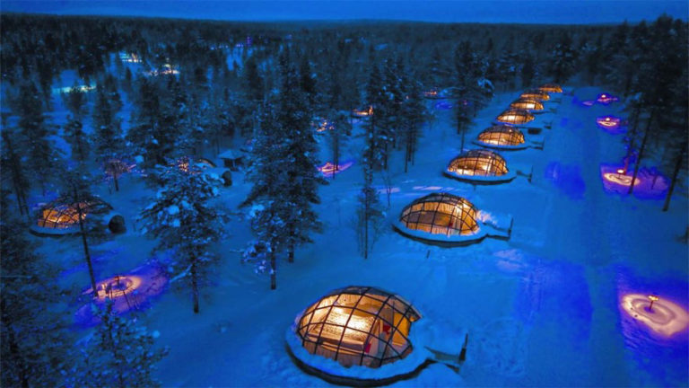 Thermal Glass Igloo Hotel Winter Honeymoon Idea - Kakslauttanen in Finland - Finland Honeymoon Ideas | Confetti.co.uk