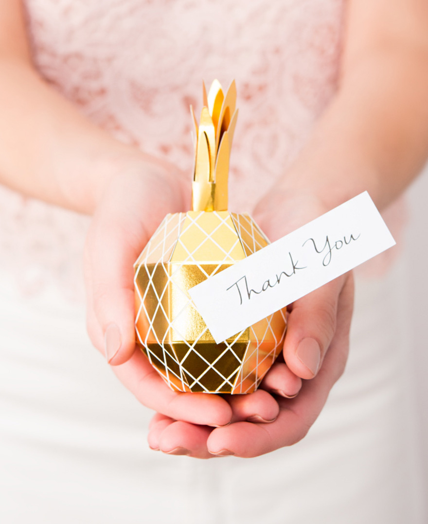 Tropical Pineapple Party Favour Boxes - White and Gold Pineapple Wedding Favour Boxes | Confetti.co.uk