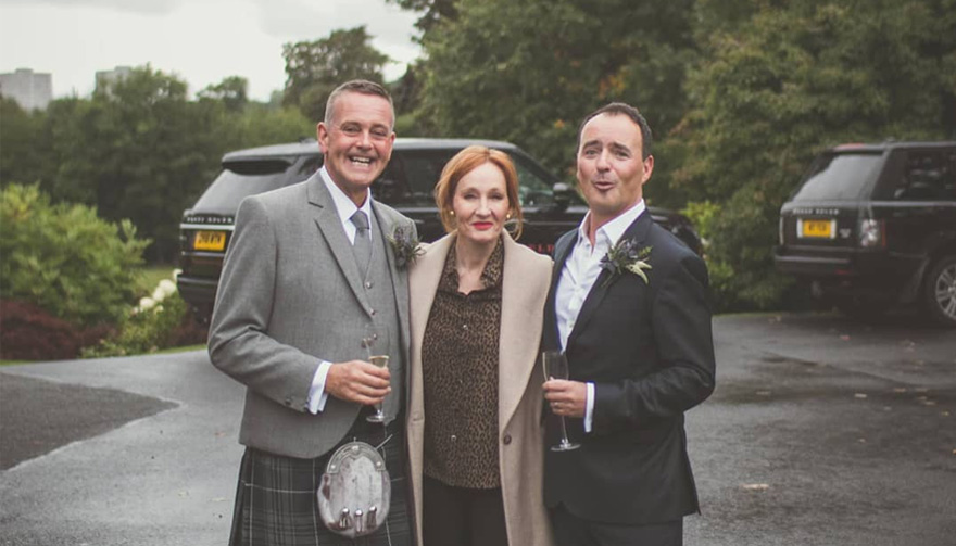 JK Rowling Has Surprised a Couple of Newlyweds in Edinburgh | Confetti.co.uk