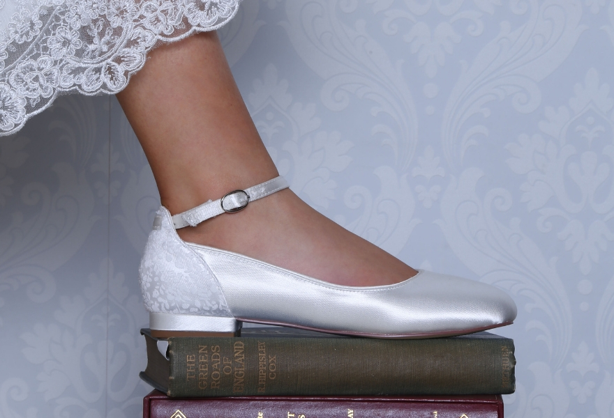 Cleo Flat wedding shoe