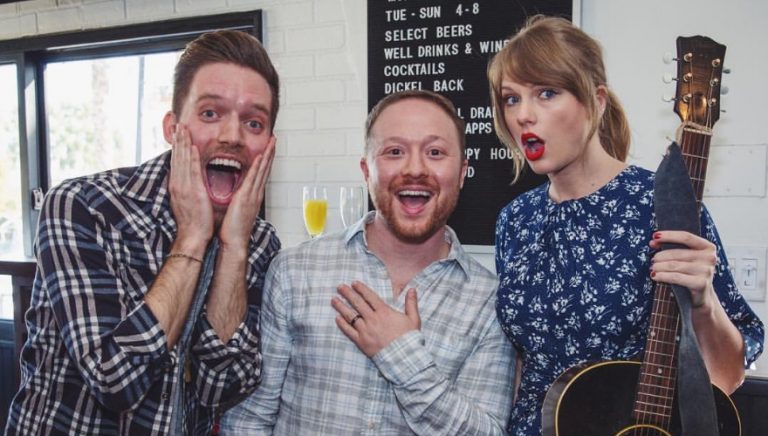 Taylor Swift Gives Surprise Performance at Couple’s Engagement Party