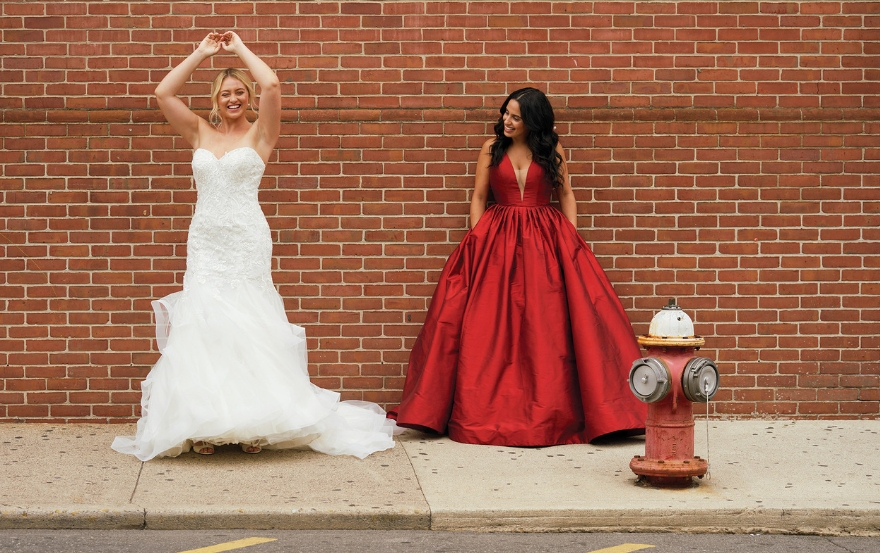 Bride in strapless Justin Alexander wedding dress