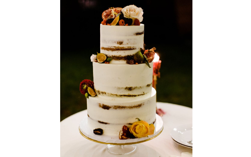 naked-fig-wedding-cake