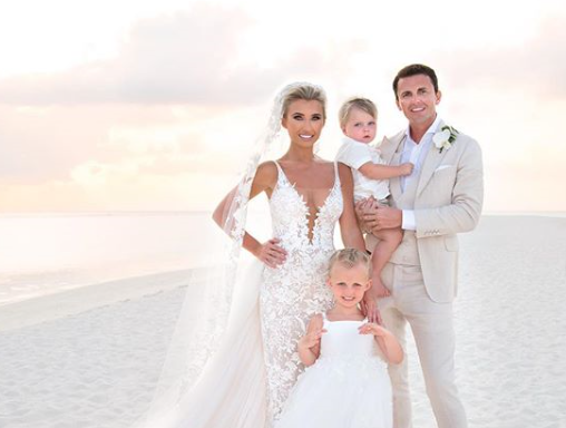 billie faiers wedding favour