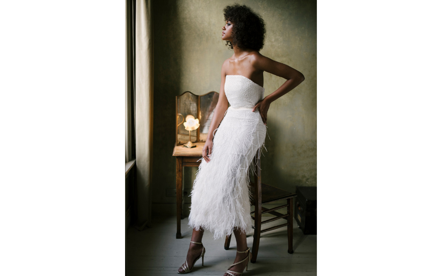 strapless-wedding-dress-with-feathers