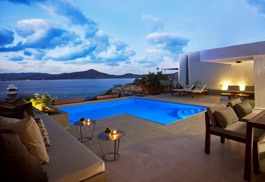 honeymoon-hotel-in-crete-greece