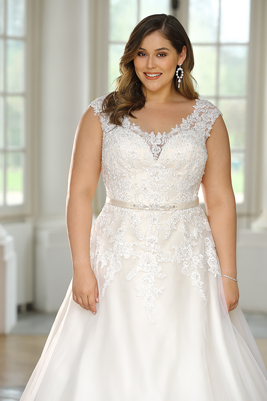 Plus size wedding dresses for older women best sale