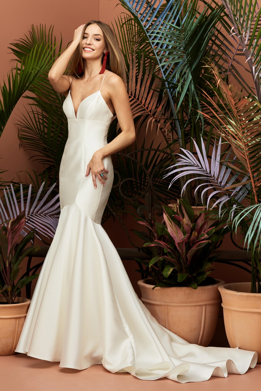 simple-wedding-dress-with-train