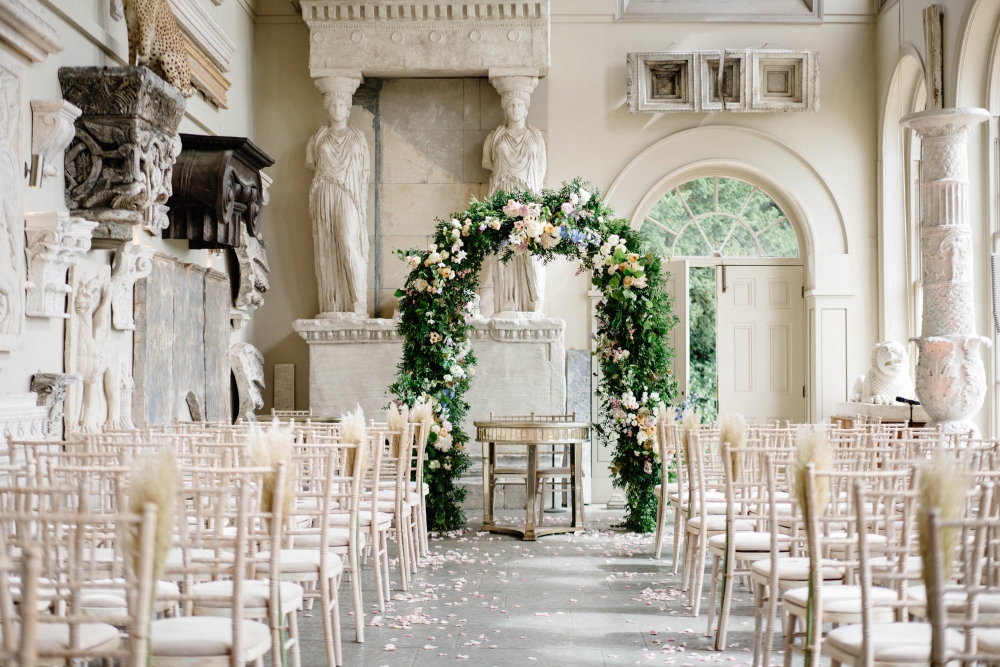 spring-wedding-floral-arch