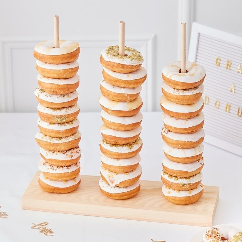 donut-stacker-for-wedding