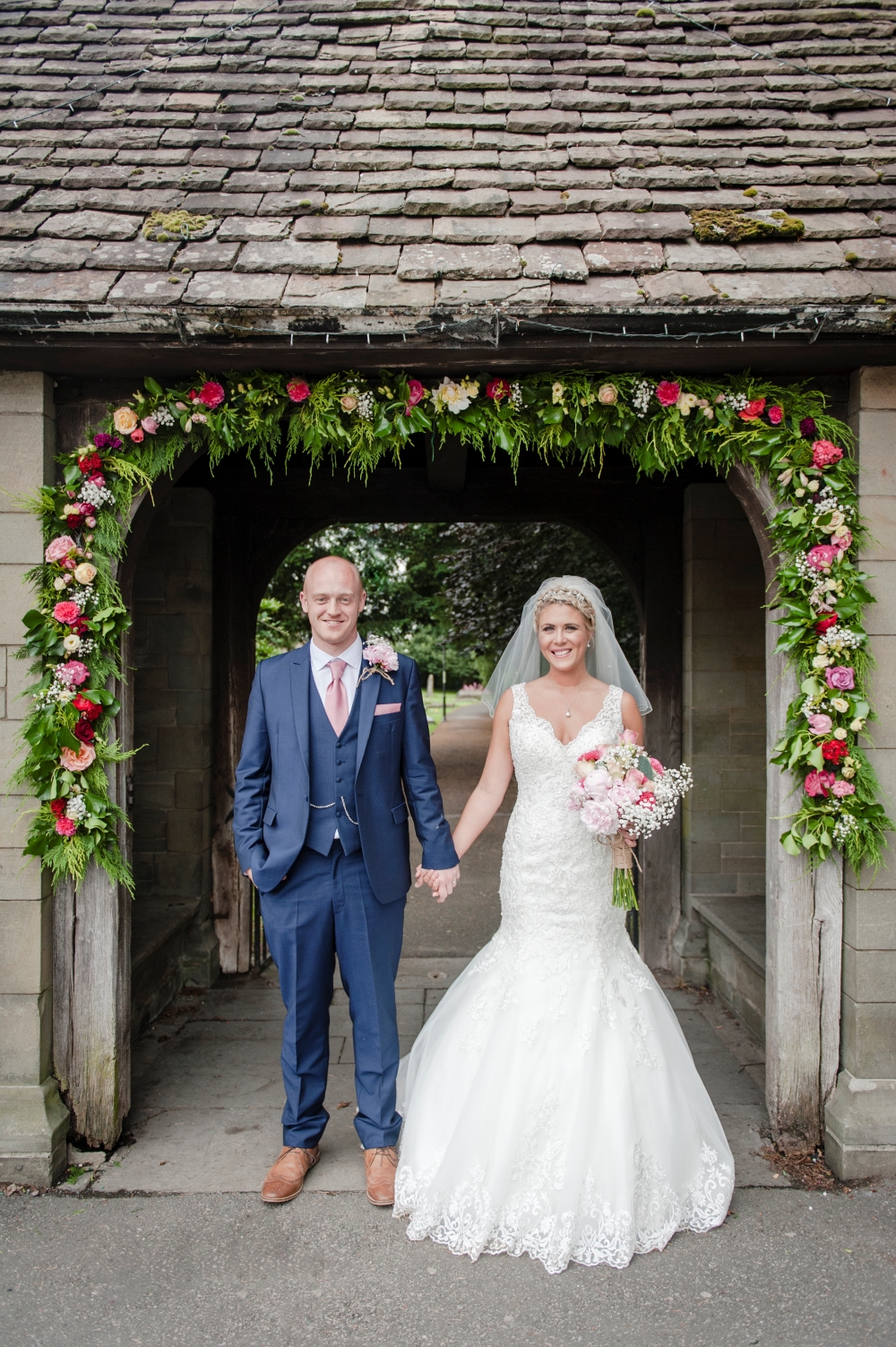 floral-wedding-arch-outside